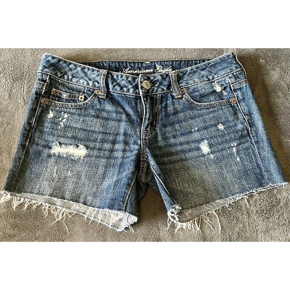 American Eagle Outfitters Pants - American Eagle Women’s Jean Shorts Size 4 Lightly Worn